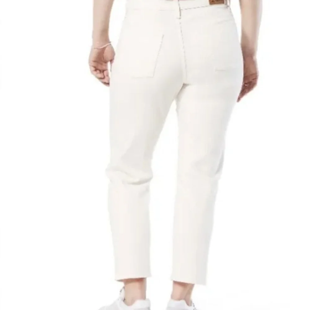 Signature by Levi Strauss Heritage High Rise Straight Leg Cream Jeans 948 - Picture 3 of 5